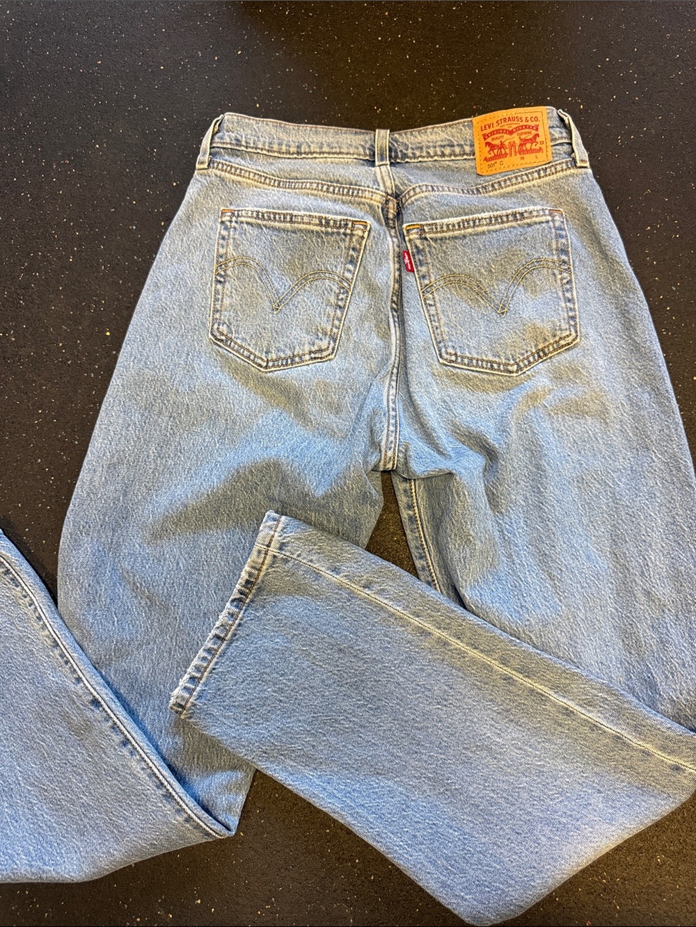 Levi's Women's Light Wash Curve 501